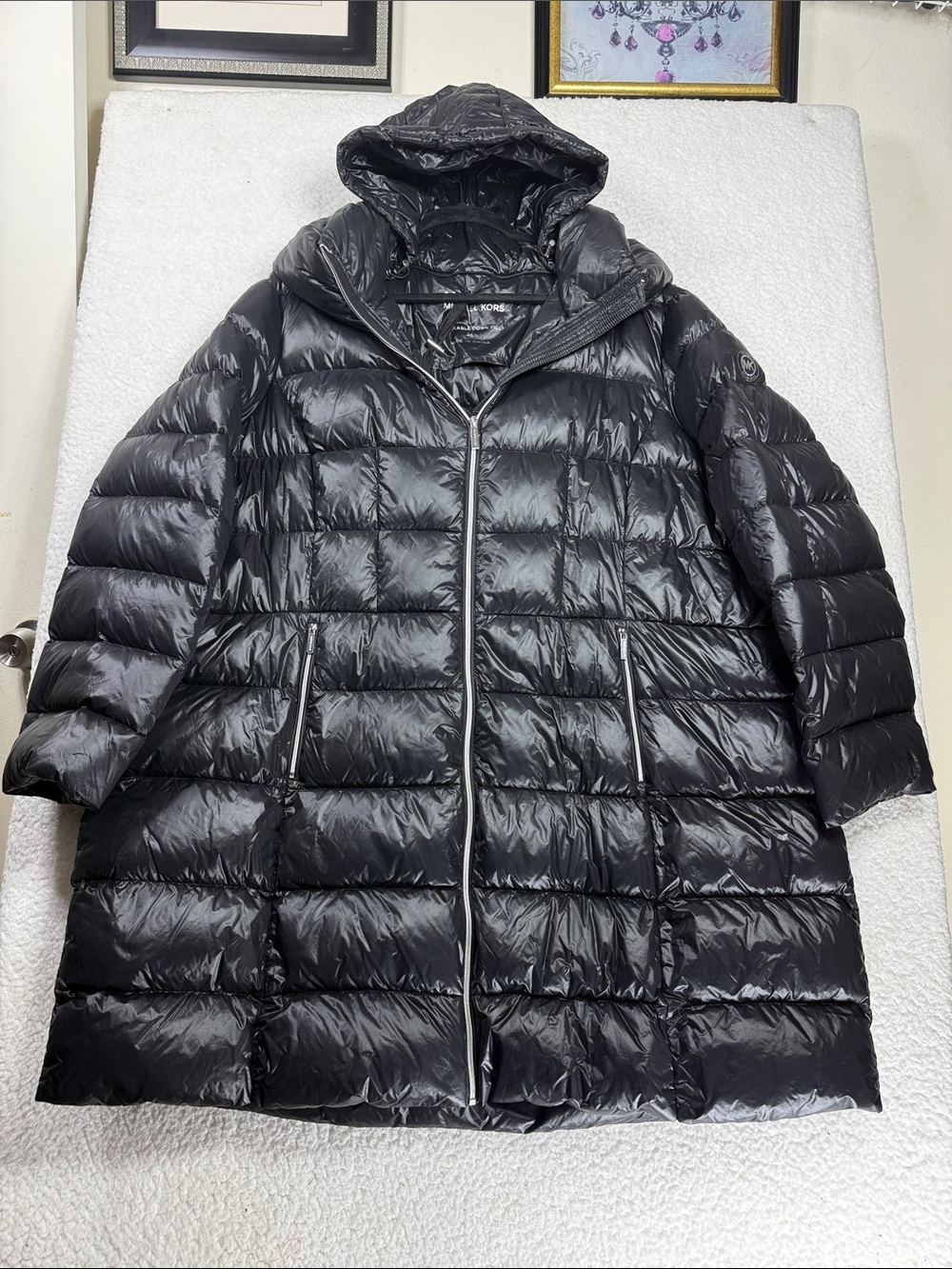 (X0-1) Michael Kors black quilted long coat with hood, size 3X